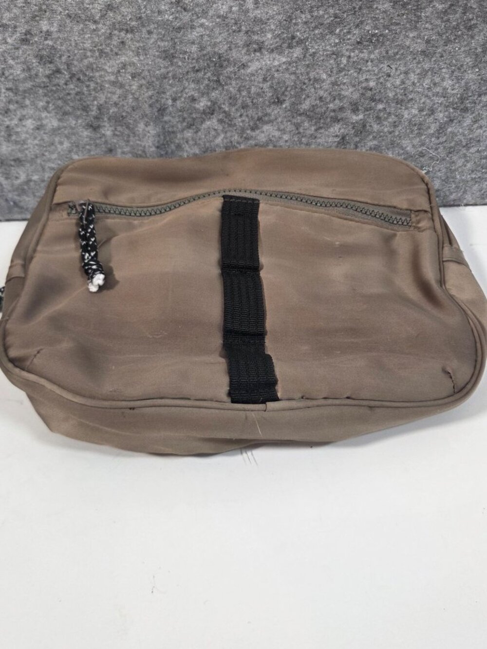 Urban Outfitters Nylon Utility Crossbody Sling Belt Bag Gorpcore Streetwear